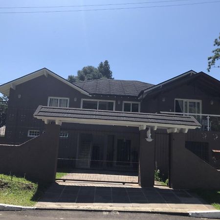 Casa Gramado Vista Para O Vale - Parte Terrea Villa Bagian luar foto
